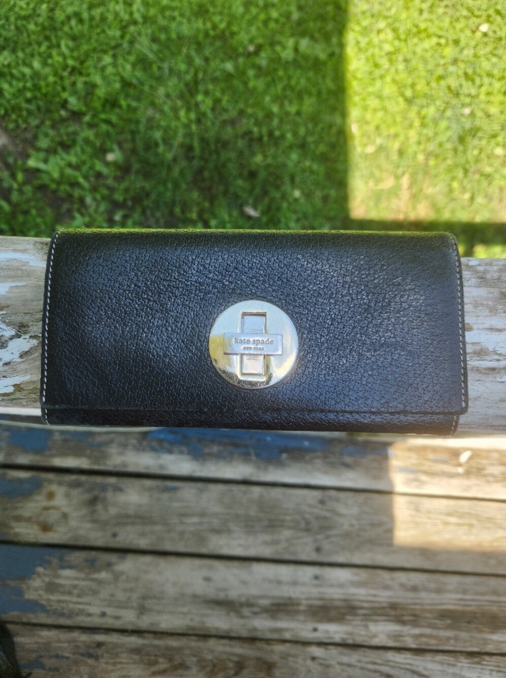 Kate Spade Black Pebbled Leather Wallet with Silver Turnlock EUC